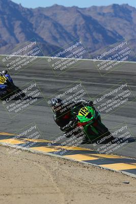 media/Mar-21-2025-CVMA Friday Practice (Fri) [[30cd4fe323]]/3-Racer 2/Session 2 (Bowl)/